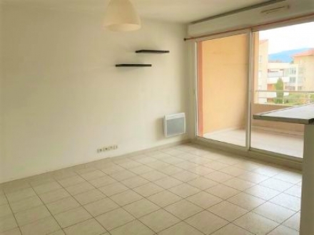 Location Appartement 2 pièces L'Isle-sur-la-Sorgue (84800) - Résidence "Les Rives de la Sorgue"