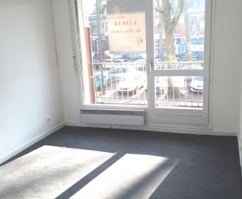 Location Appartement avec balcon 3 pièces Valenciennes (59300)